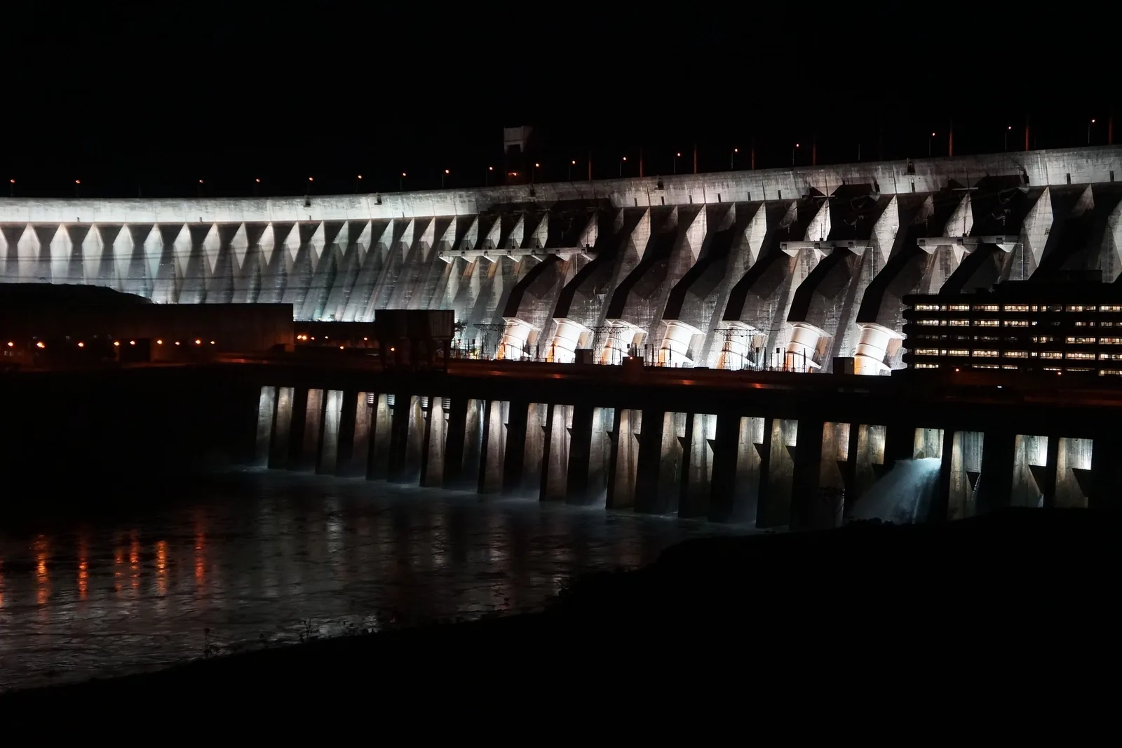 The Itaipu dam lit up at night